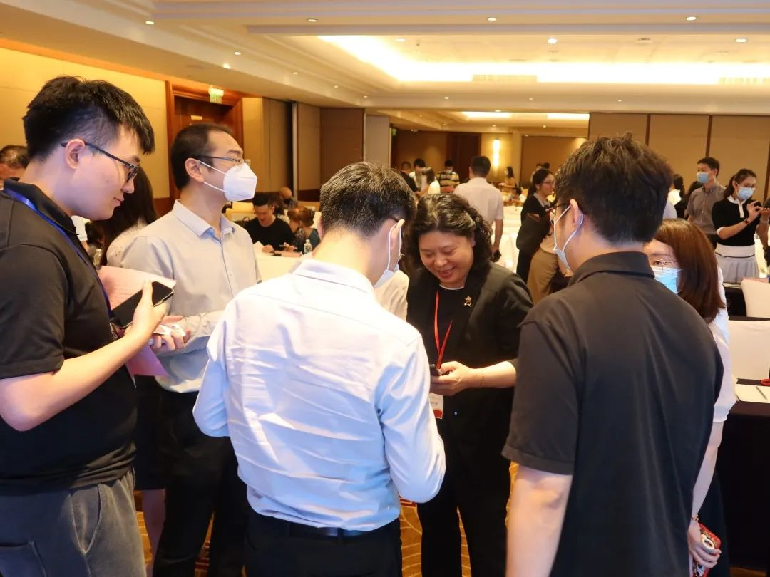 333���� - ��̬�ȵ������Ż�