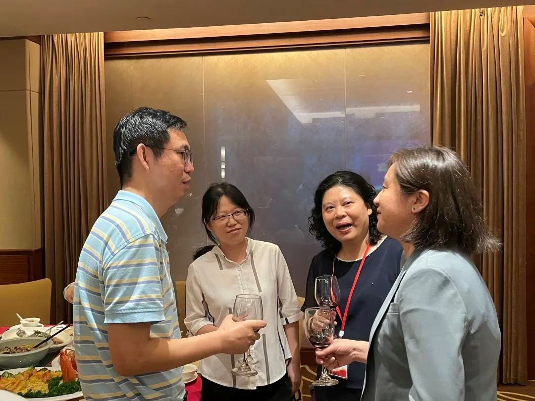 333���� - ��̬�ȵ������Ż�